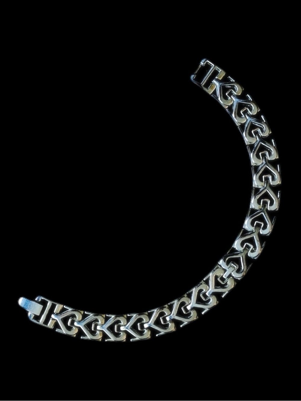 Silver-Tone Sculptural Open Heart Link Bracelet